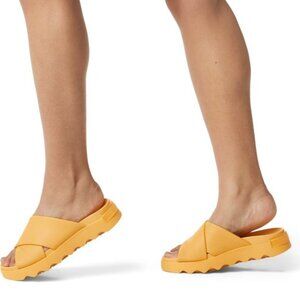 Sorel Viibe Crisscross Slide Sandals Leather Slip On Yellow Ray Sizes 10 NEW